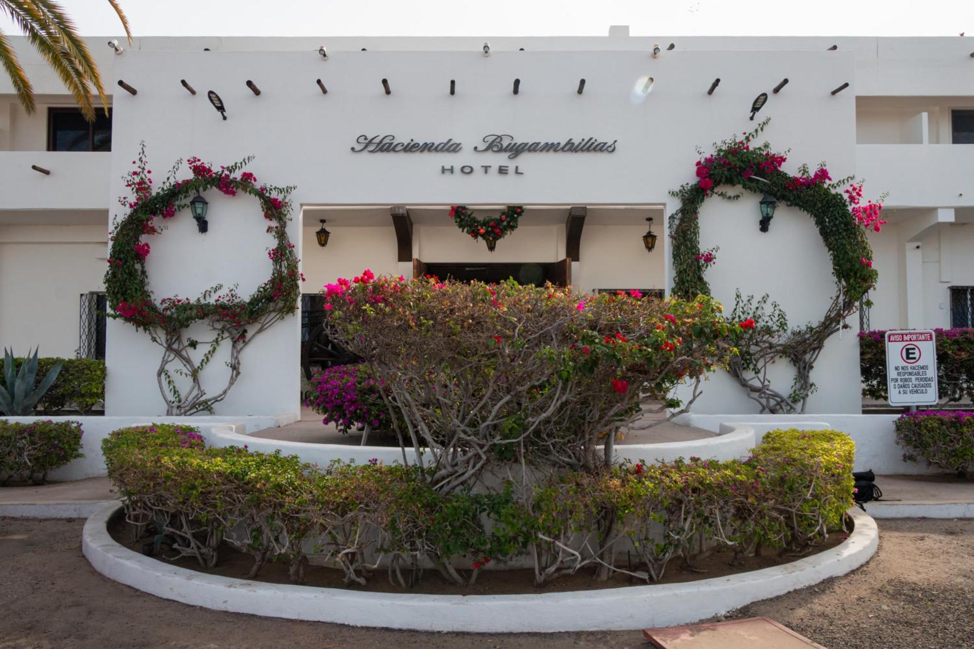 Hotel Hacienda Bugambilias La Paz Exterior photo